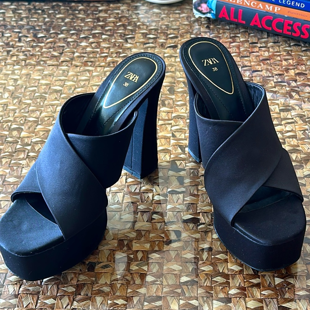 Zara black platform heels slide one 7.5 - Picture 7 of 7